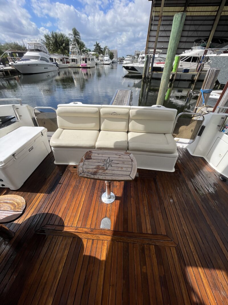 62FT Azimut available in Miami with 2 Jet Ski Included for one hrs. - Image 23